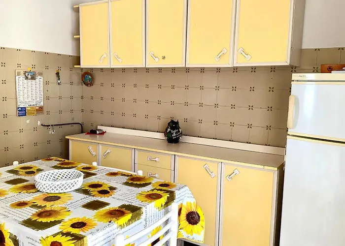 Comodo Trilocale A * Marotta