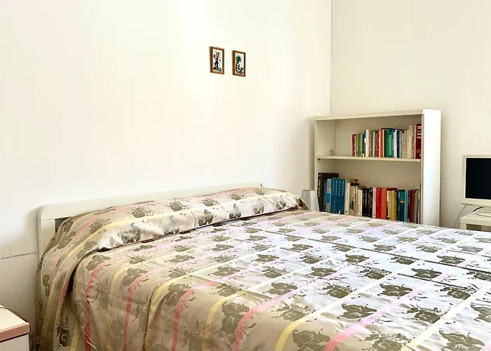 Comodo Trilocale A Marotta